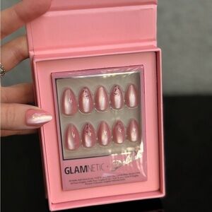 High-Quality Press-On Nails – Strong, Stylish, and Reusable